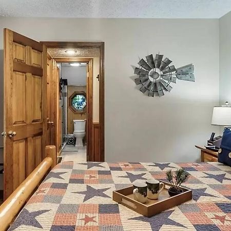 Beary Peaceful Smokies Retreat: Hot-Tub & Pools Villa พิเจนฟอร์จ ภายนอก รูปภาพ
