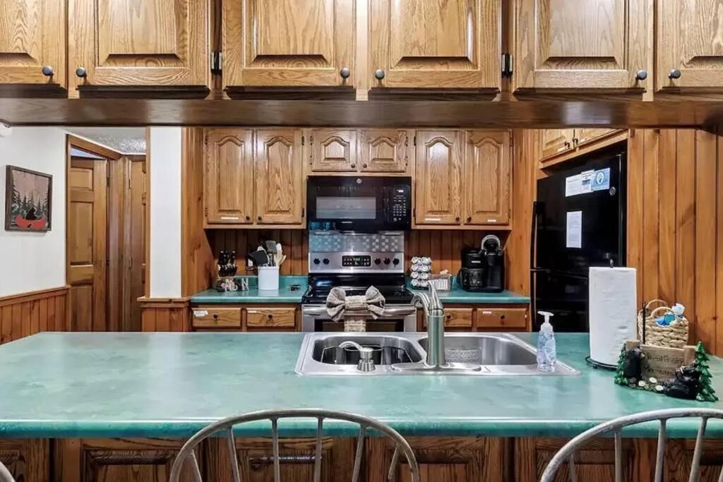 Beary Peaceful Smokies Retreat: Hot-Tub & Pools Villa พิเจนฟอร์จ ภายนอก รูปภาพ