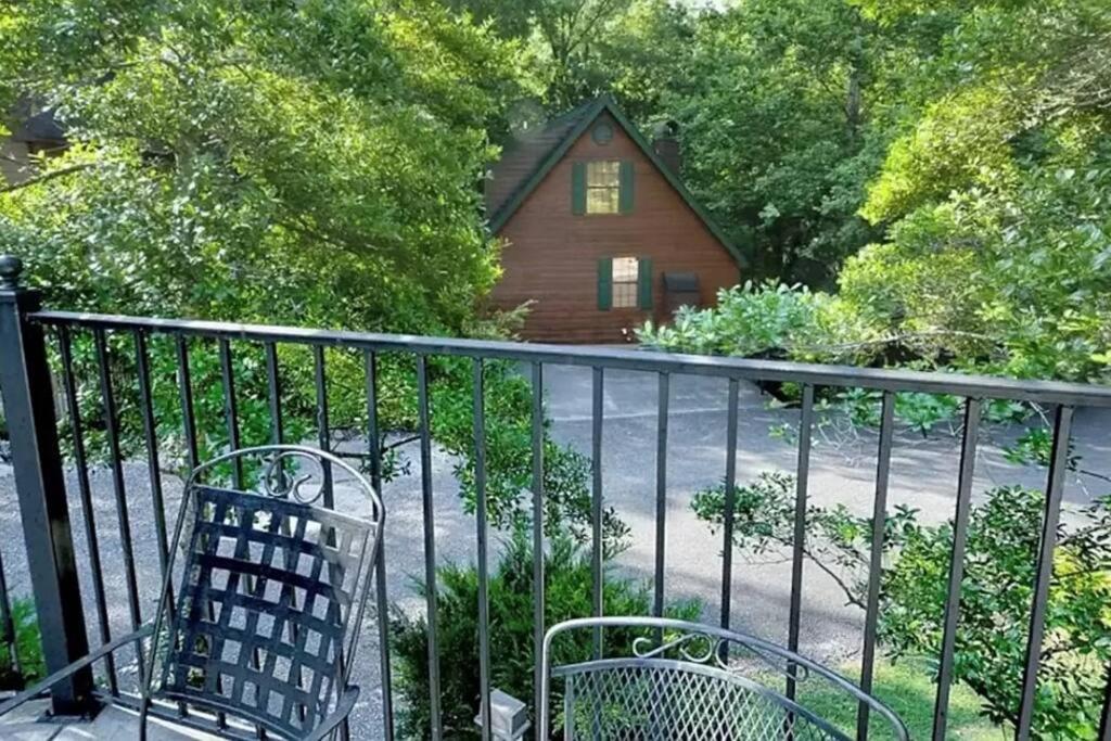 Beary Peaceful Smokies Retreat: Hot-Tub & Pools Villa พิเจนฟอร์จ ภายนอก รูปภาพ